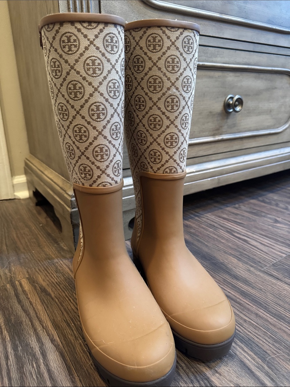 Tory Burch Tan Logo-Print Tall Rain Boots